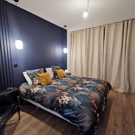 Appartement Centre Historique Sur Yon